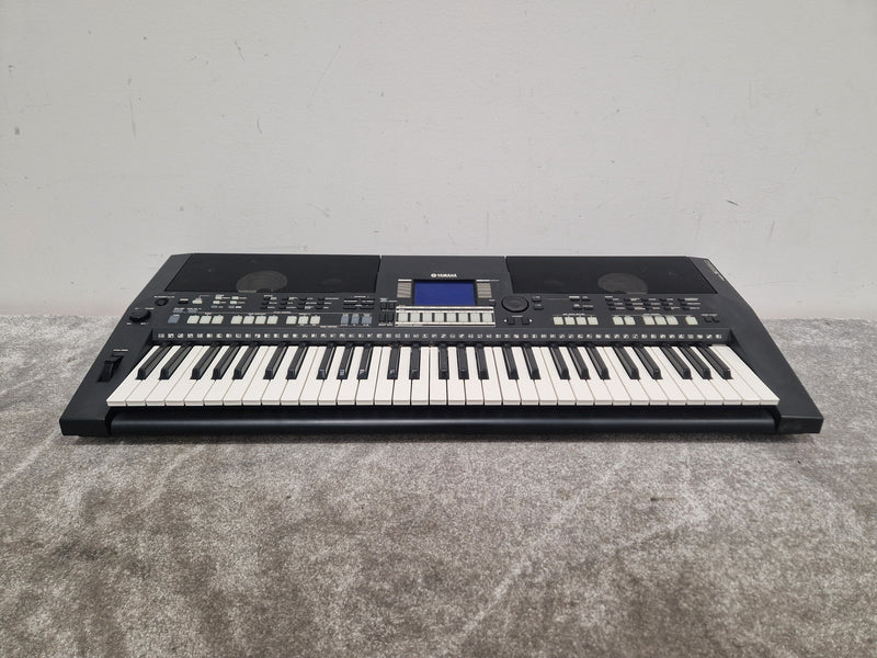 Yamaha PSR-S550 61-KEY Keyboard - Dynamic Arranger - Spares or Repair - Image 1