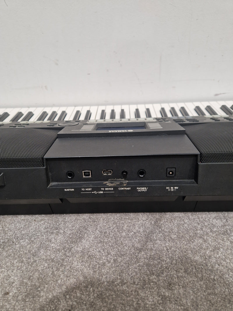 Yamaha PSR-S550 61-KEY Keyboard - Dynamic Arranger - Spares or Repair - Image 4