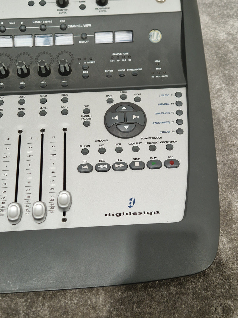 Digidesign 002MX Mixing Console - FireWire Audio Interface - Very Good - Image 4