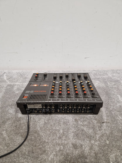 Tascam M-06 - Compact 6-Channel Mixer - Good