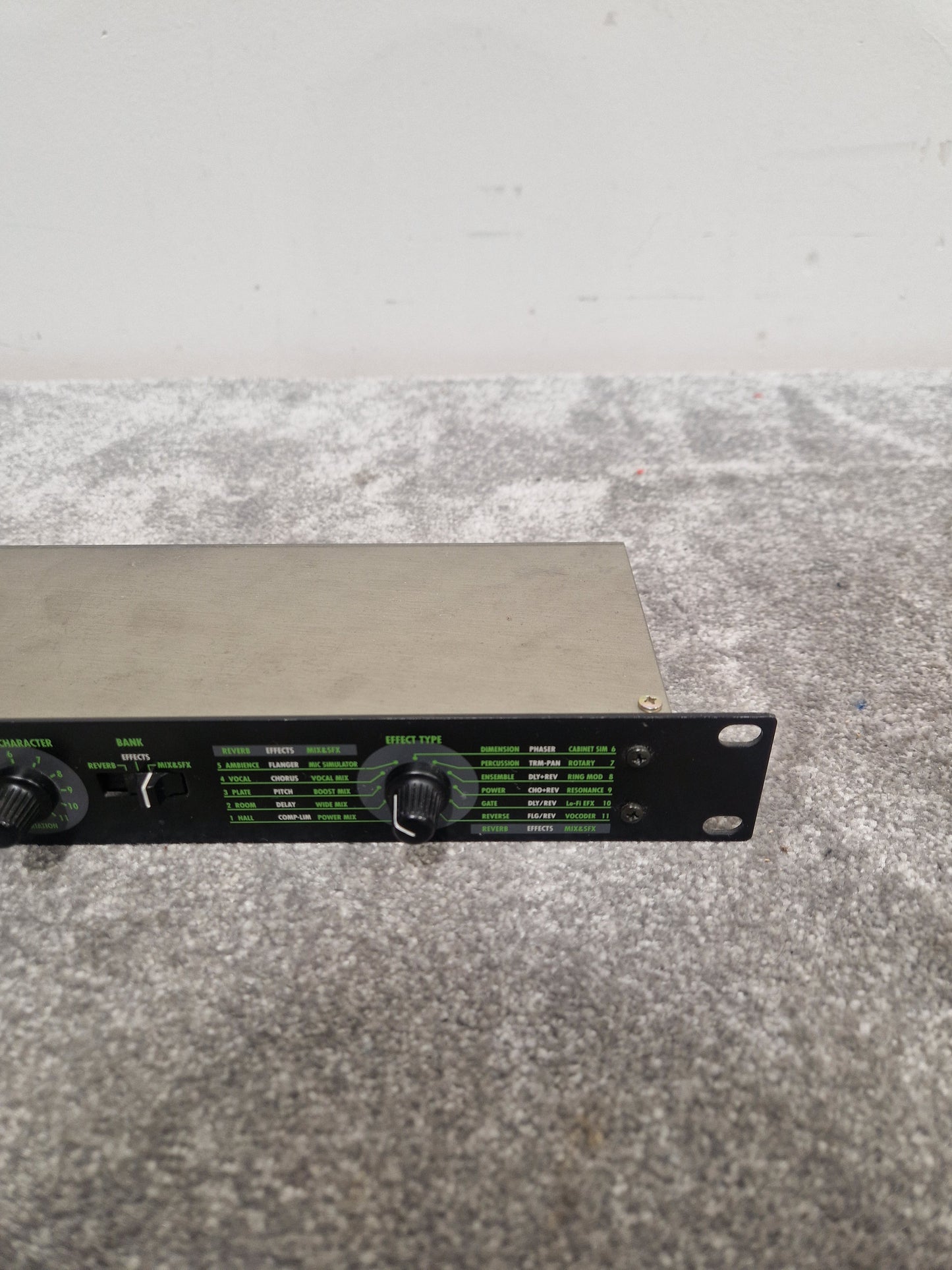 Zoom RFX-1000 - Multi-Effects Processor - Very Good