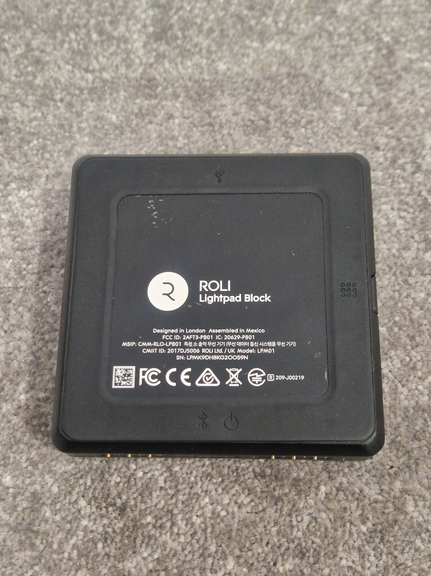 Roli Lightpad Block With Roli Loop Block - Expressive Control Surface - Good
