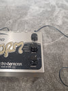 Electro-Harmonix The Worm - Analog Modulation Pedal - Spares or Repair w/ Power Supply - Photo 4
