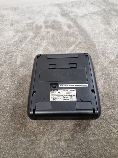 Zoom G2NU - Multi-Effects Processor - Excellent w/ Original Box & Power Supply