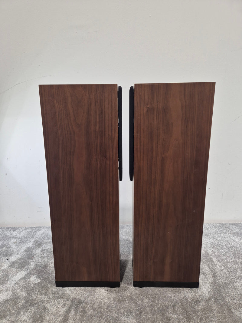 Spendor A3 - Pair of Floor Standing Speakers - Compact Design - Very Good - Image 12
