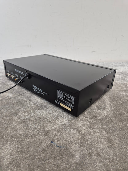 Denon DCD-960 - High-Fidelity CD Player - Fair w/ Power Supply