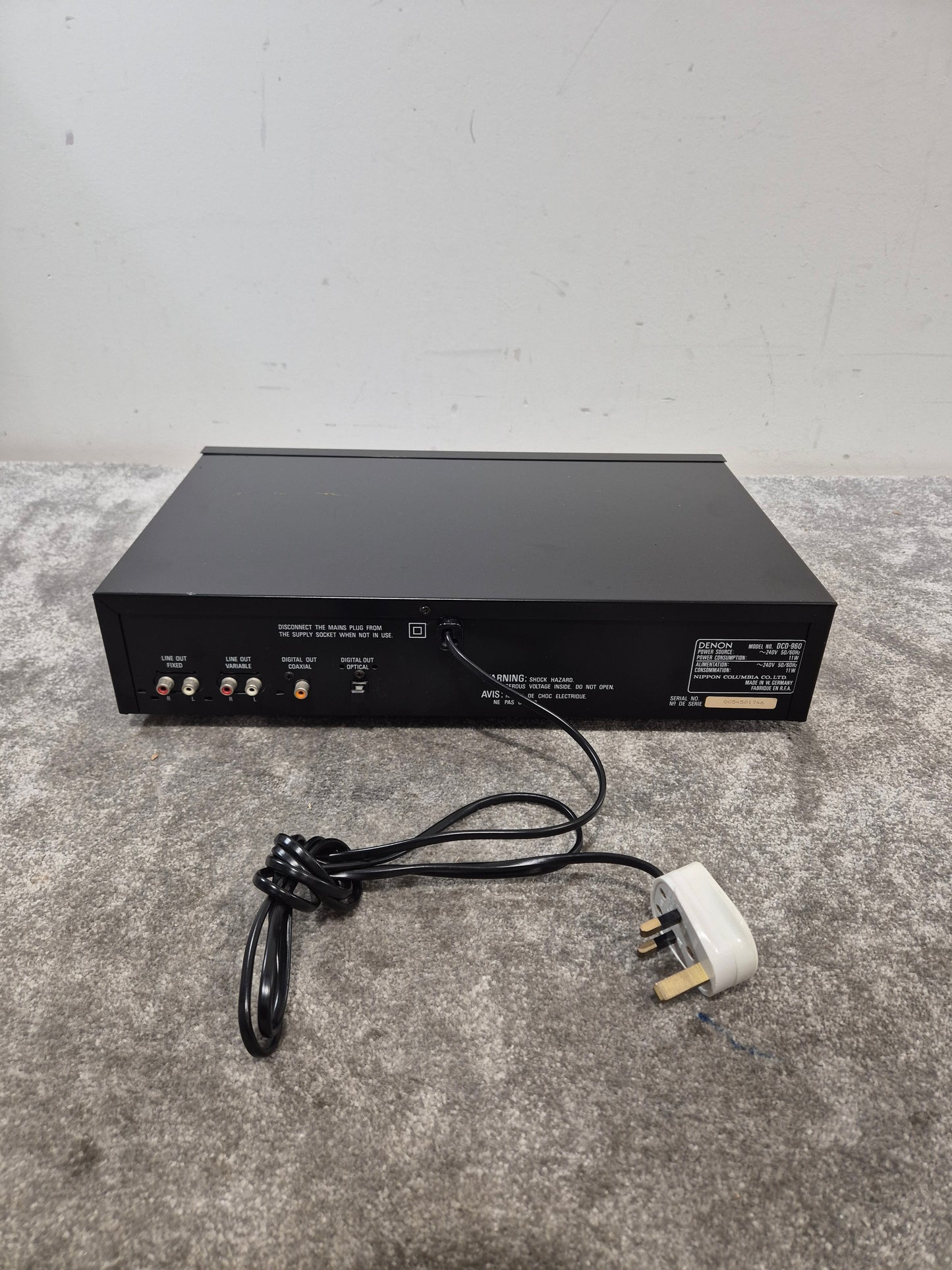 Denon DCD-960 - High-Fidelity CD Player - Fair w/ Power Supply