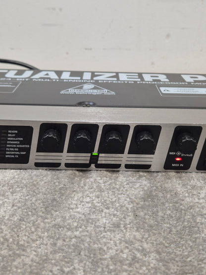 Behringer Virtualizer Pro DSP2024P - Multi-Effects Processor - Excellent