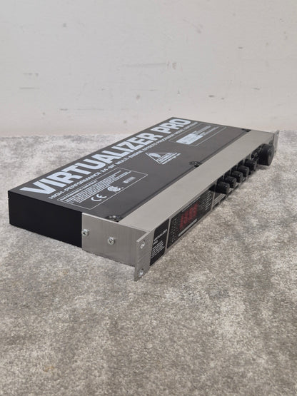 Behringer Virtualizer Pro DSP2024P - Multi-Effects Processor - Excellent