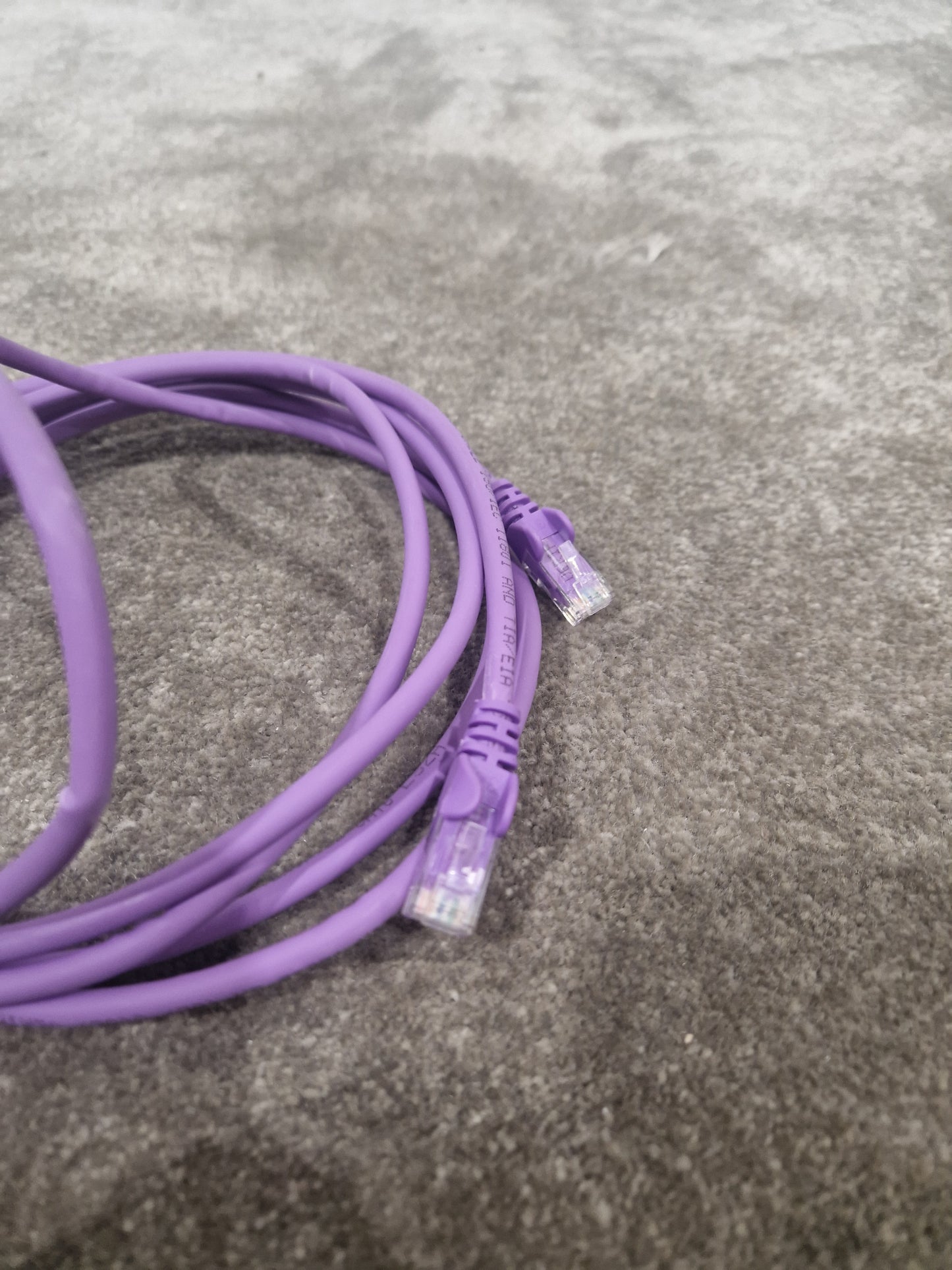 5FT Purple Ethernet Cable - High-Speed Data Transfer - Excellent