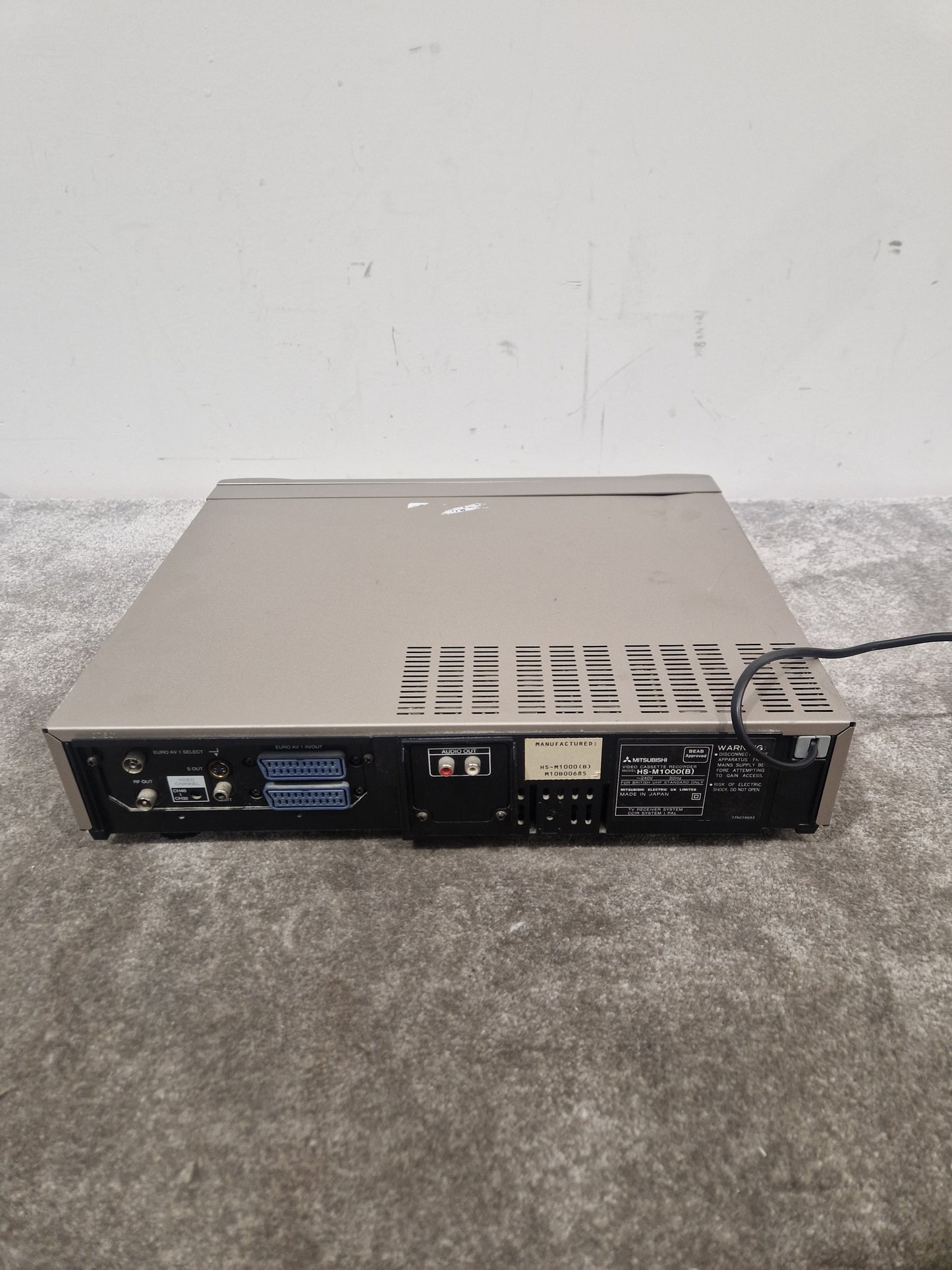 Mitsubishi M-1000 - Vintage Tape Deck - Spares or Repair w/ Power Supply