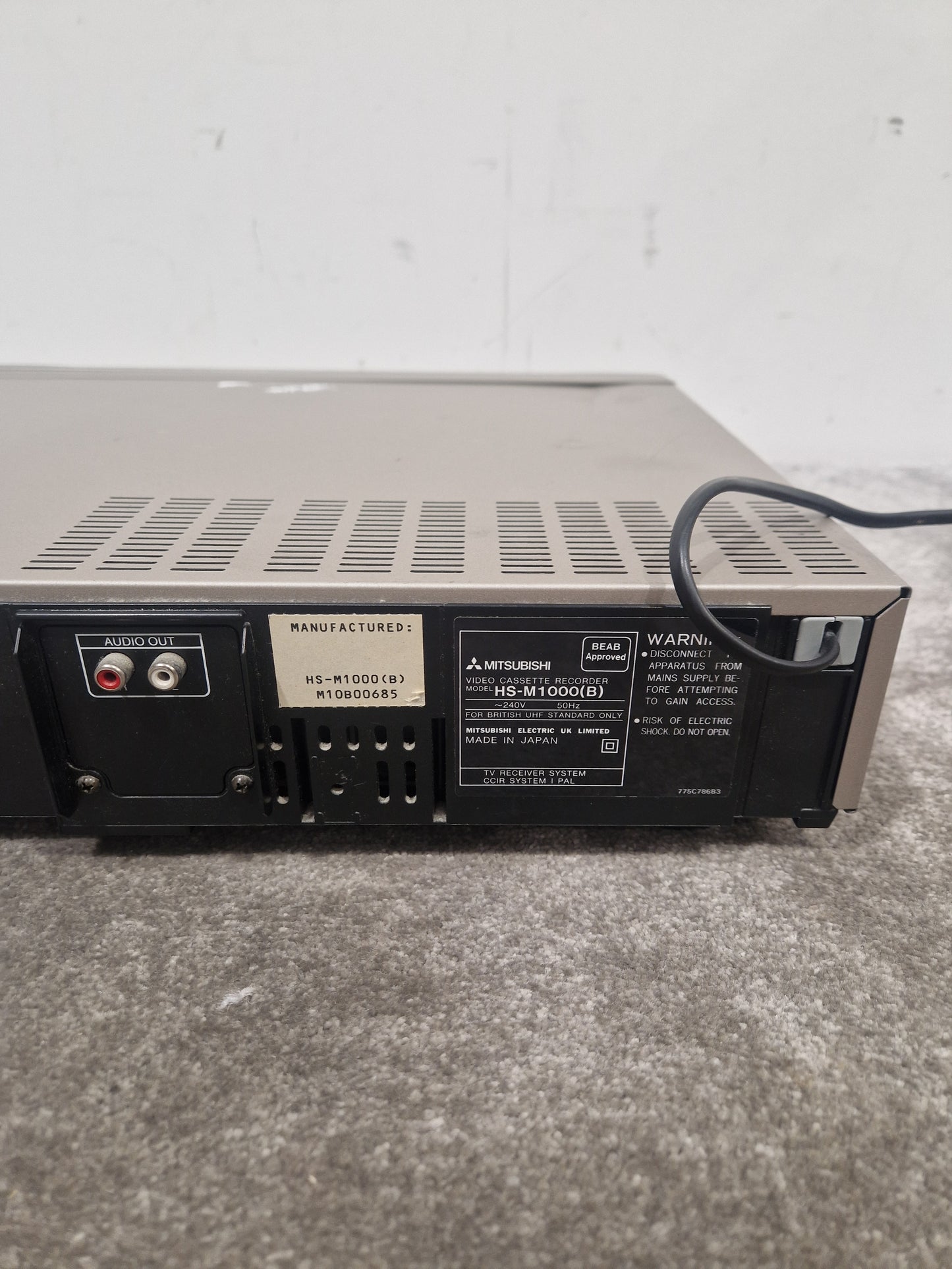 Mitsubishi M-1000 - Vintage Tape Deck - Spares or Repair w/ Power Supply