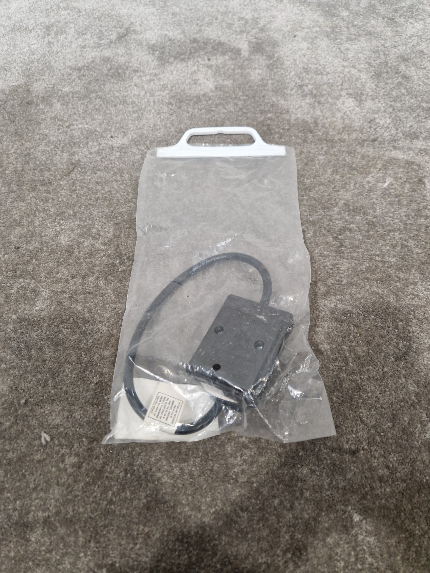 PRO-ELEC Extension Lead One Gang 0.5m - Compact Power Extension - Excellent w/ Original Packaging