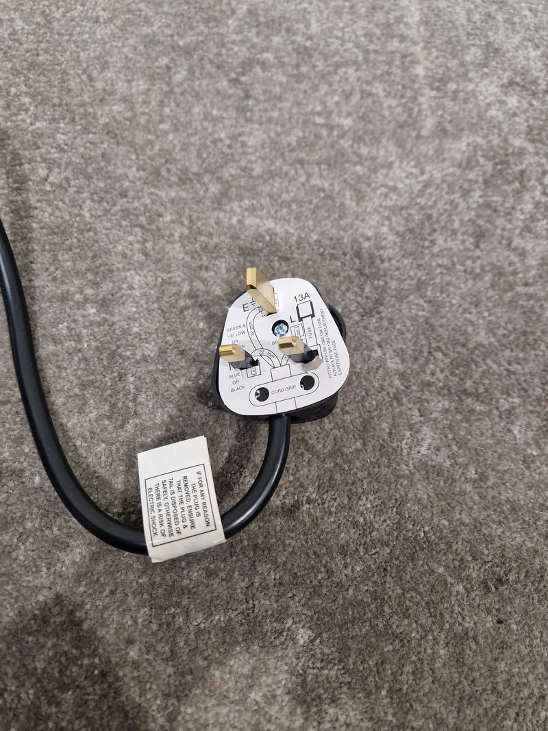 PRO-ELEC Extension Lead One Gang 0.5m - Compact Power Extension - Excellent w/ Original Packaging - Image 9