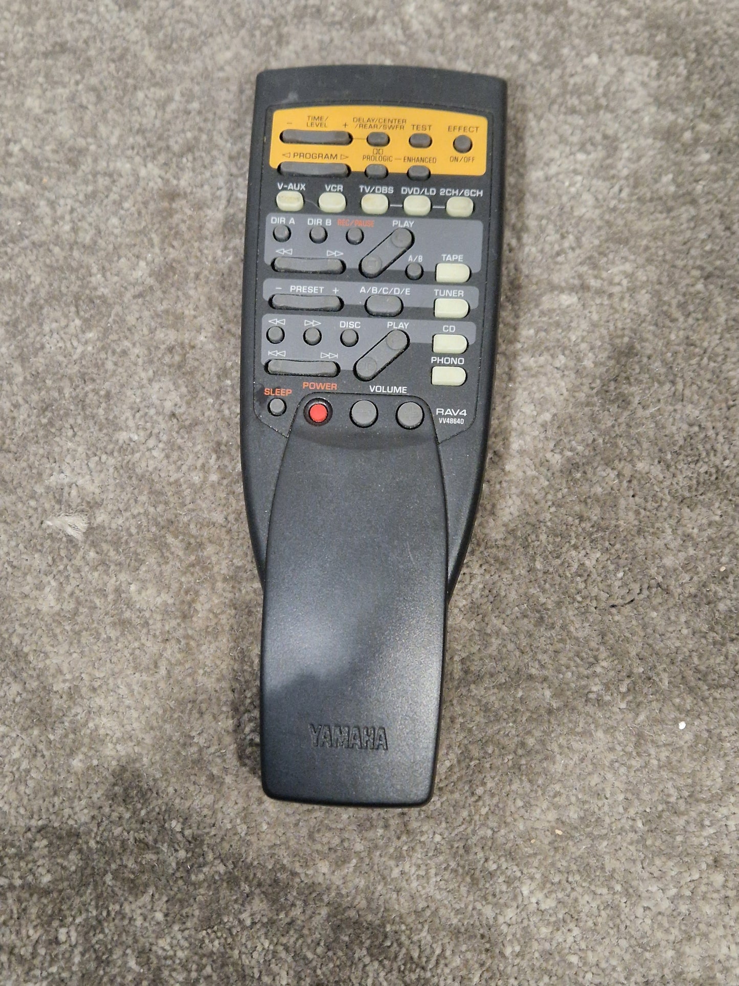 Yamaha RAV4 VV48640 - Versatile Remote Control - Excellent