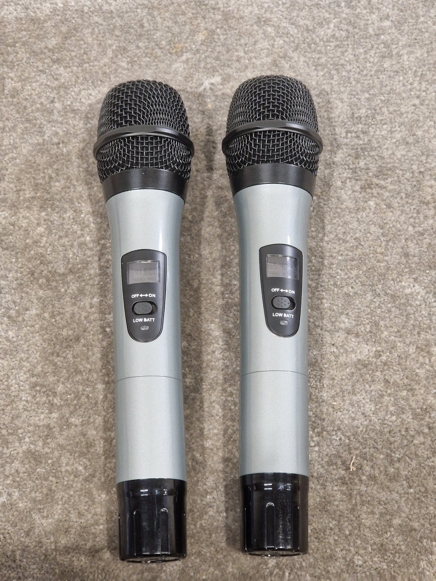 Unbranded Microphone Pair - Studio Condenser Mics - Excellent