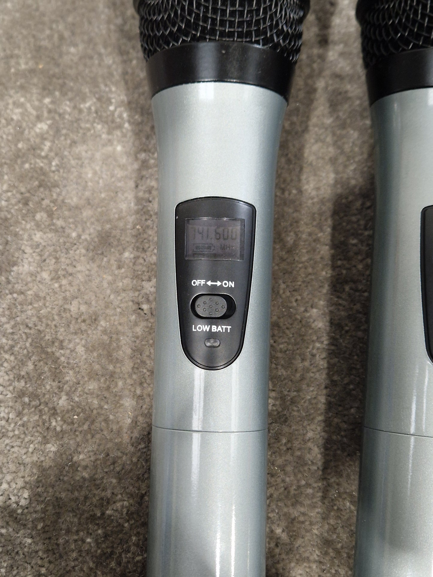 Unbranded Microphone Pair - Studio Condenser Mics - Excellent