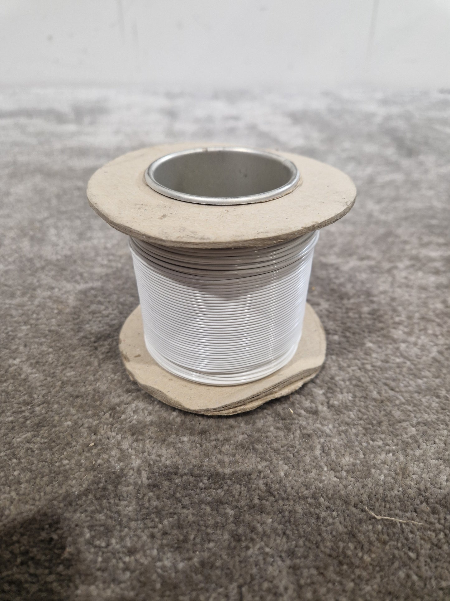 Unbranded 7/0.2mm Equipment Wire Type 2 White 100 Metres - Multi-Purpose Cable - Excellent