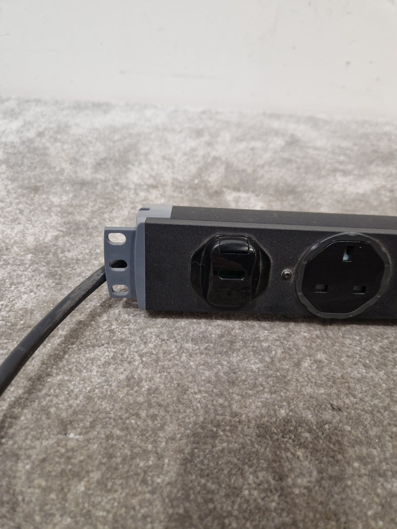 Aphel Limited MM3 19 Inch 3 Metres SWN-5W N Extension Lead 5 Gang - Heavy-Duty Power Strip - Excellent - Image 6
