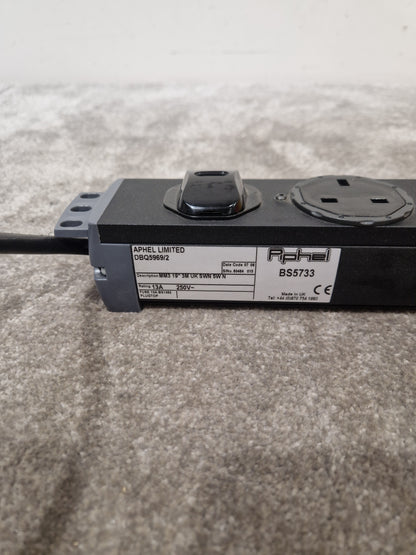 Aphel Limited MM3 19 Inch 3 Metres SWN-5W N Extension Lead 5 Gang - Heavy-Duty Power Strip - Excellent