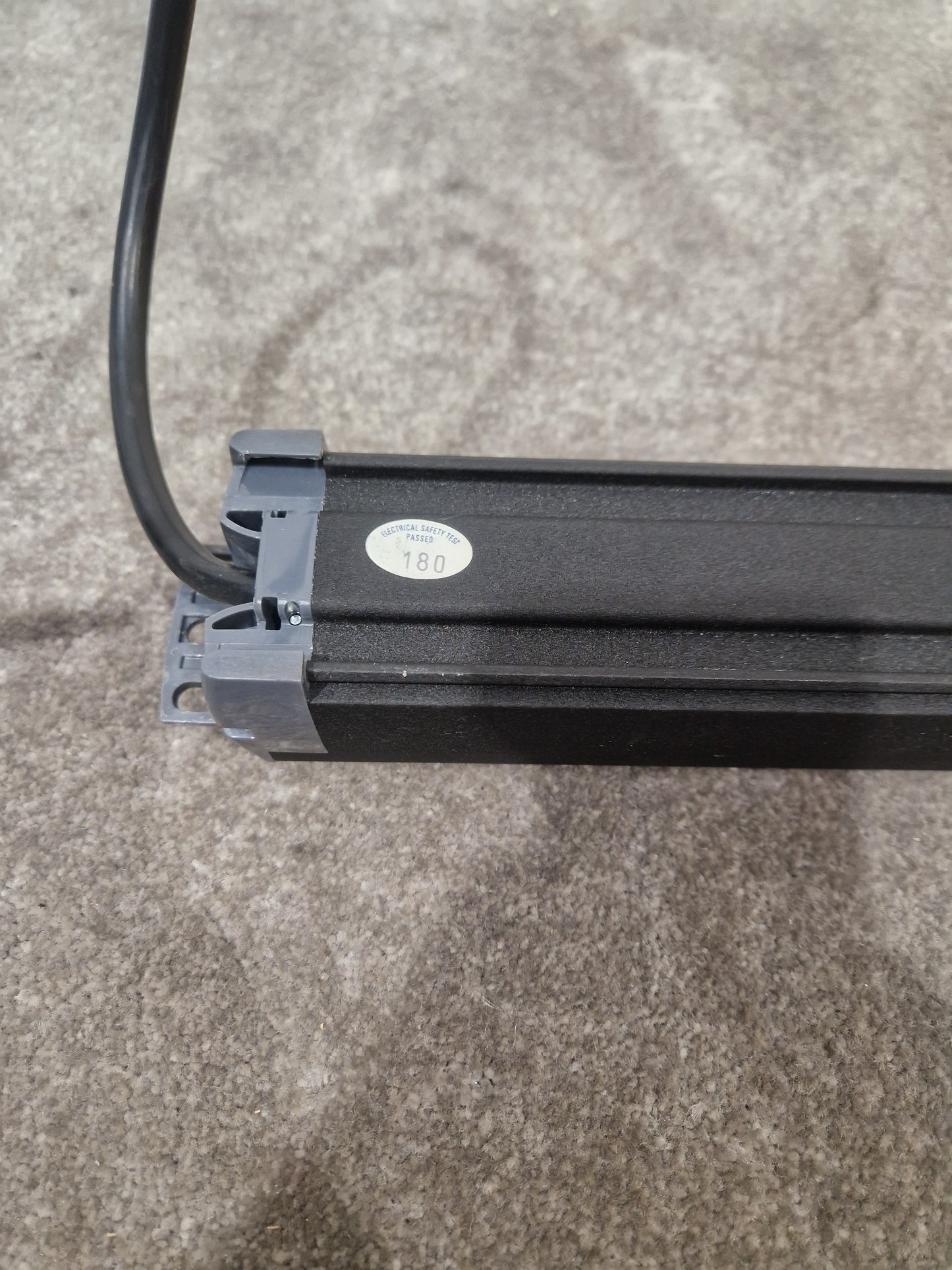 Aphel Limited MM3 19 Inch 3 Metres SWN-5W N Extension Lead 5 Gang - Heavy-Duty Power Strip - Excellent