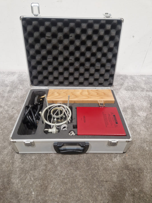 Avantone PS12 And CV-12 - Studio Condenser Microphone - Excellent w/ Hard Case & Microphone Hard case