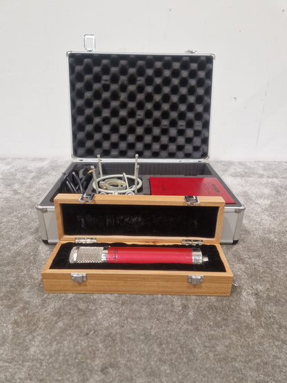 Avantone PS12 And CV-12 - Studio Condenser Microphone - Excellent w/ Hard Case & Microphone Hard case