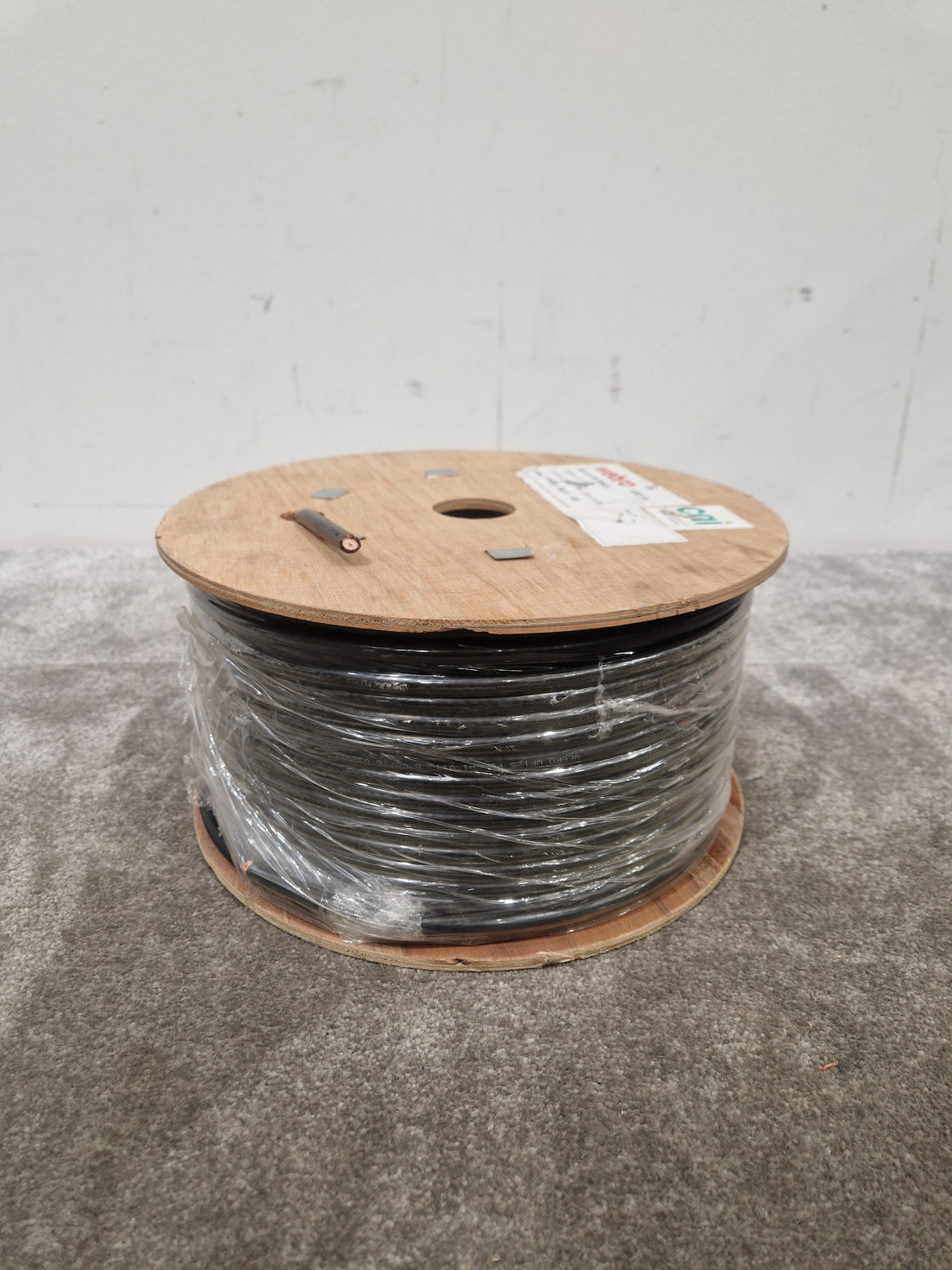 Webro 100M Black Equipment Wire - High-Durability Cable - Excellent