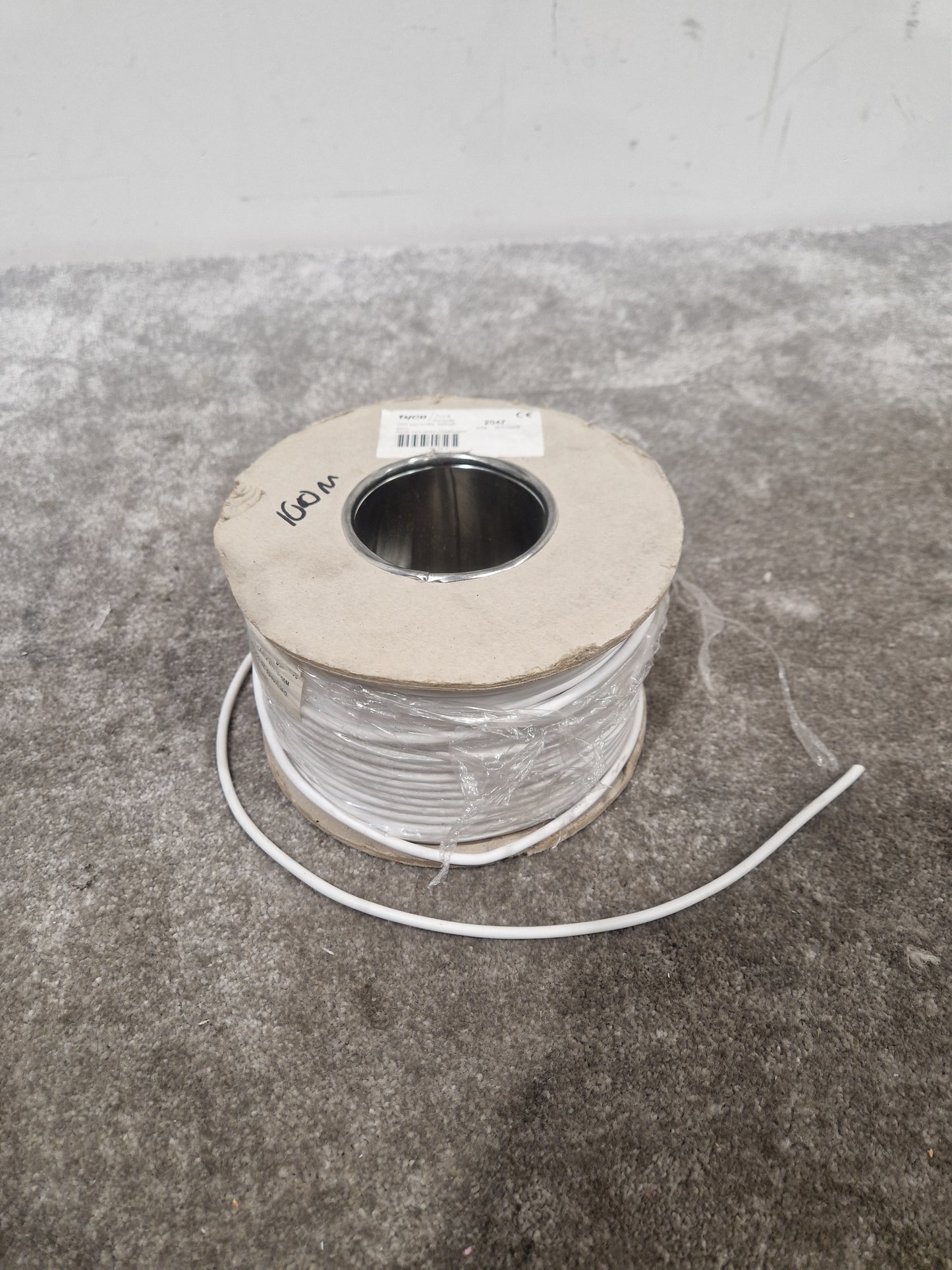 Tyco 100M Equipment Wire White - Durable Insulated Cable - Excellent