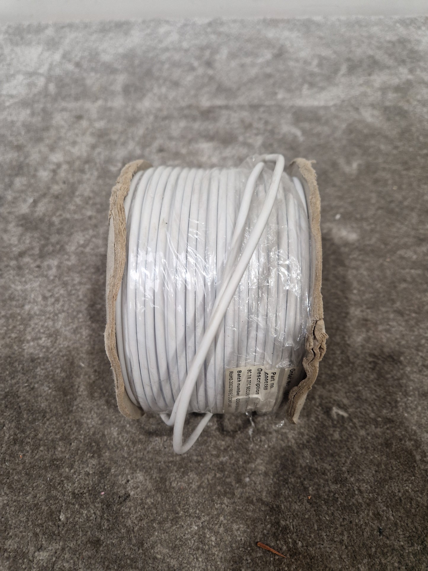 Tyco 100M Equipment Wire White - Durable Insulated Cable - Excellent