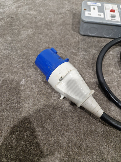 Smiths RCDO8ML RCD Socket - Residual Current Protection - Good