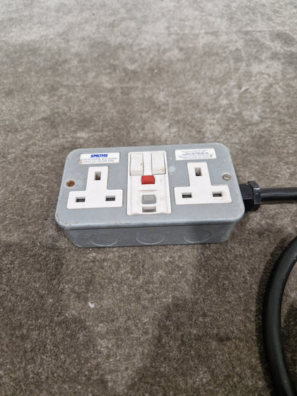 Smiths RCDO8ML RCD Socket - Residual Current Protection - Good