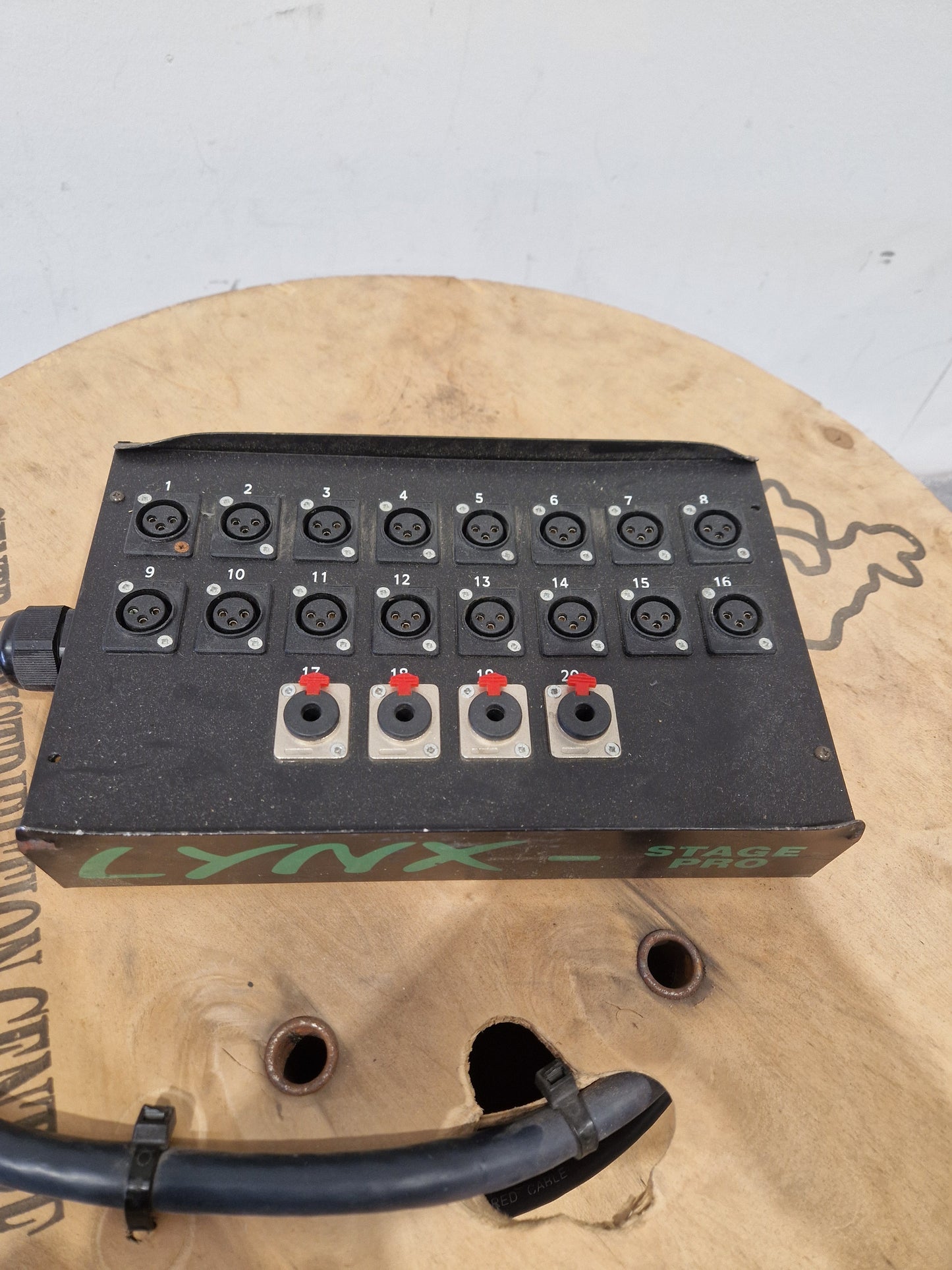 Lynx Stage Pro 30MTRX20 Chanel Stage Harness - Professional Audio Connectors - Very Good