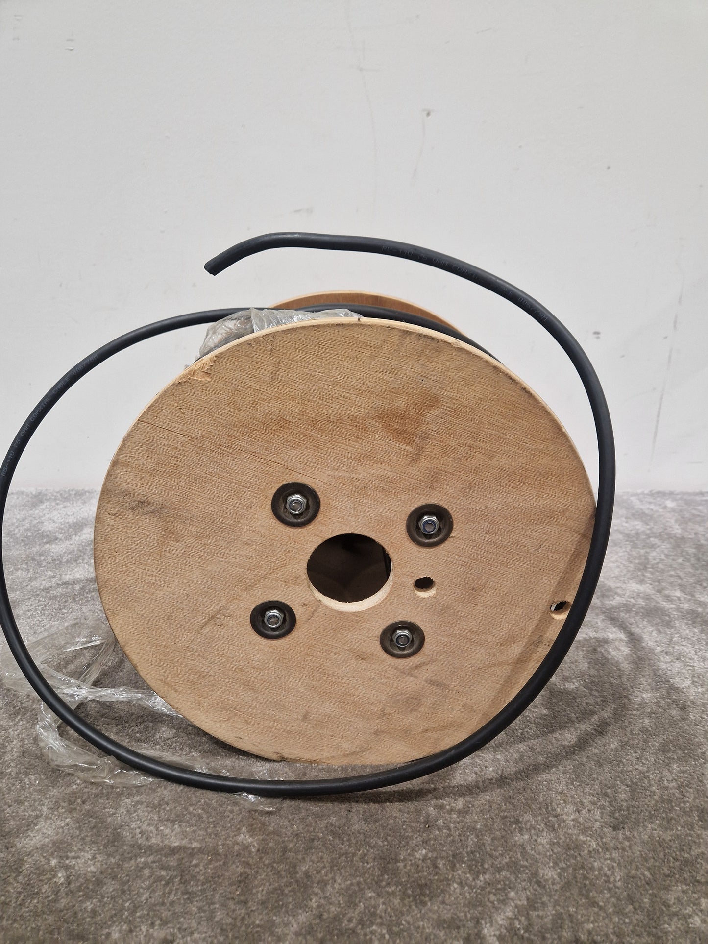 Unbranded Equipment Wire 200 Metres Black - High-Durability Cable - Excellent