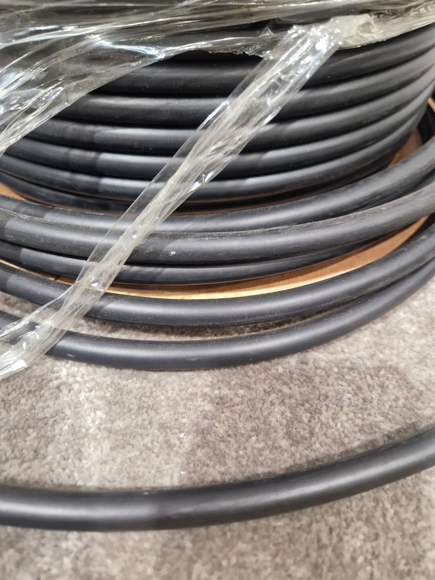 Unbranded Equipment Wire 200 Metres Black - High-Durability Cable - Excellent