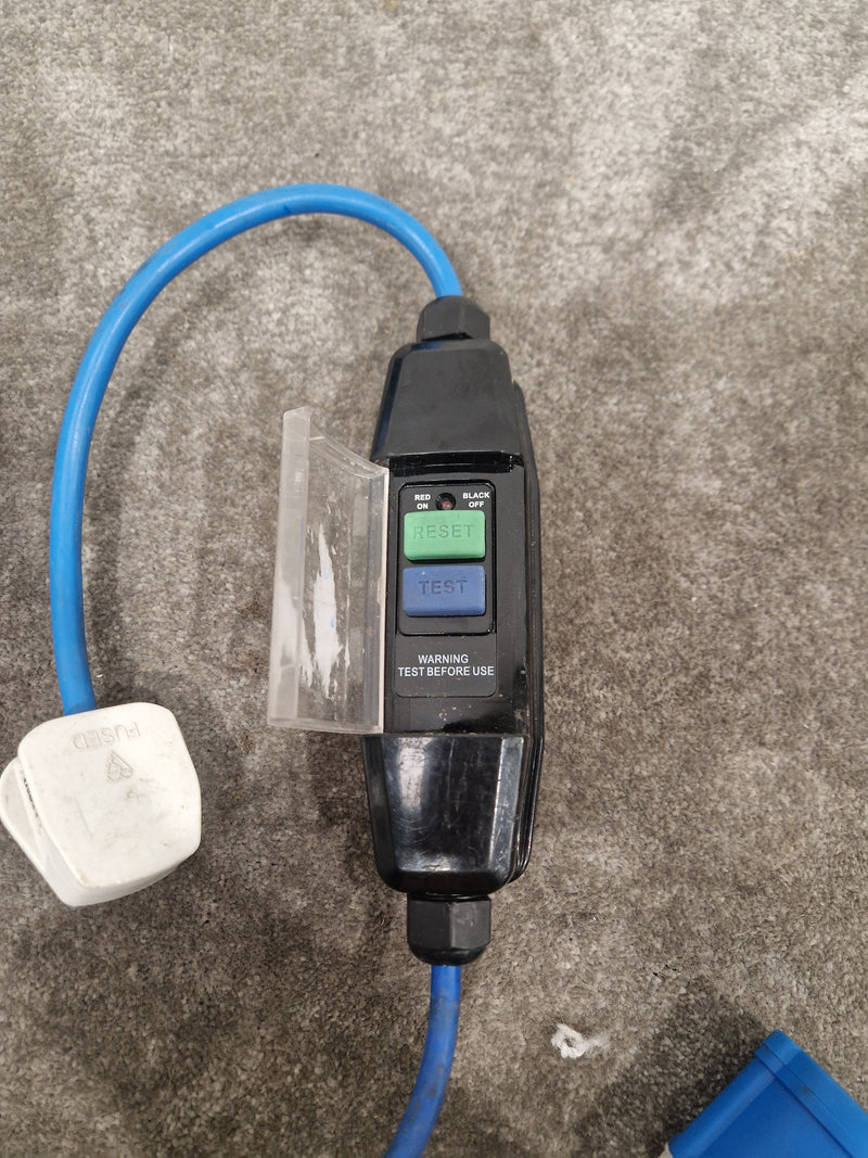 16 AMP 240V Plug Test Socket - Industrial Testing Device - Good - Image 8