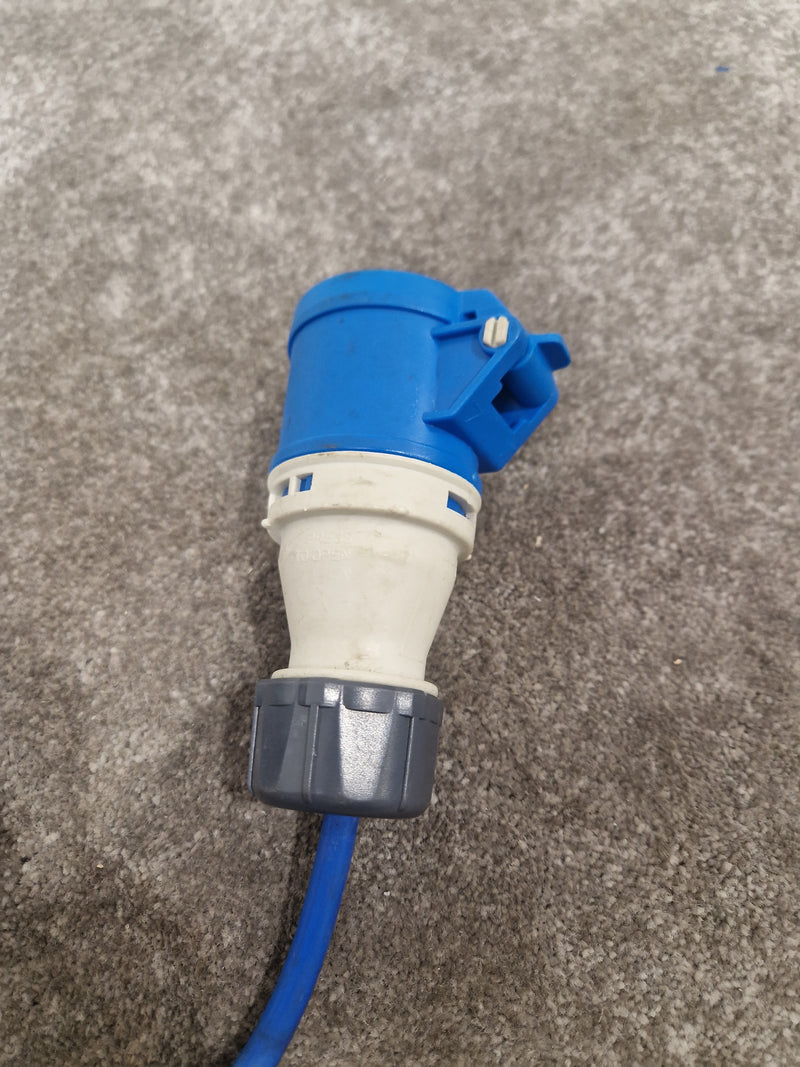 16 AMP 240V Plug Test Socket - Industrial Testing Device - Good - Image 2