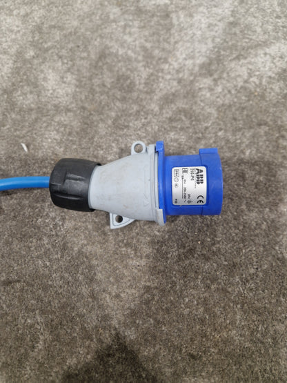 16A Cable TO-13 A Socket Fly Lead 2 Gang - Electrical Connector Cable - Very Good