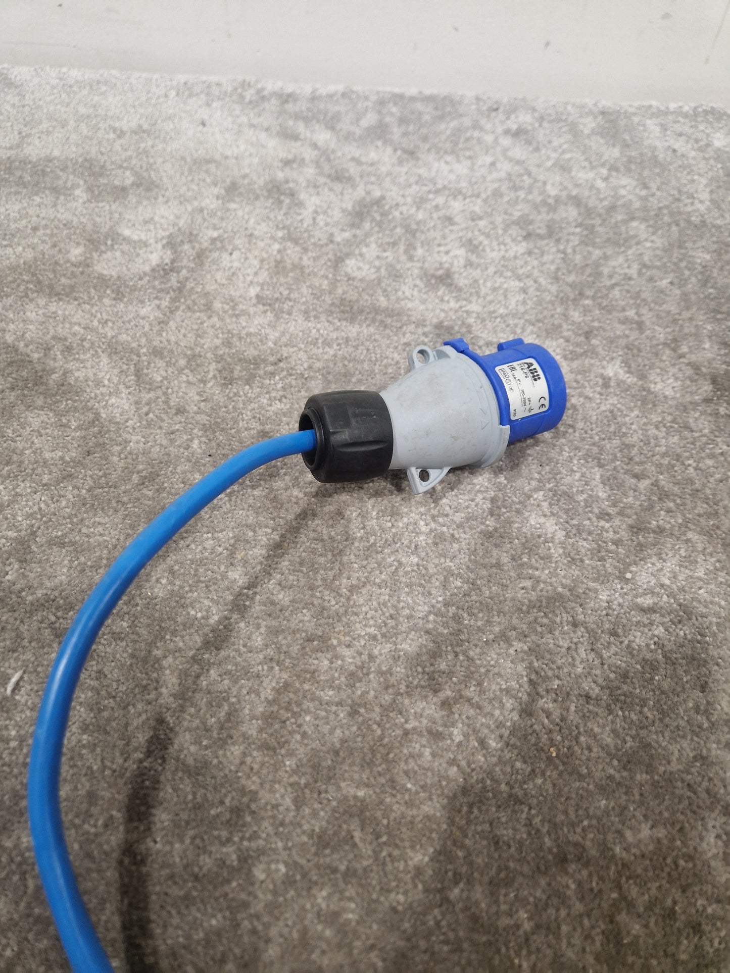 16A Cable TO-13 A Socket Fly Lead 2 Gang - Electrical Connector Cable - Very Good