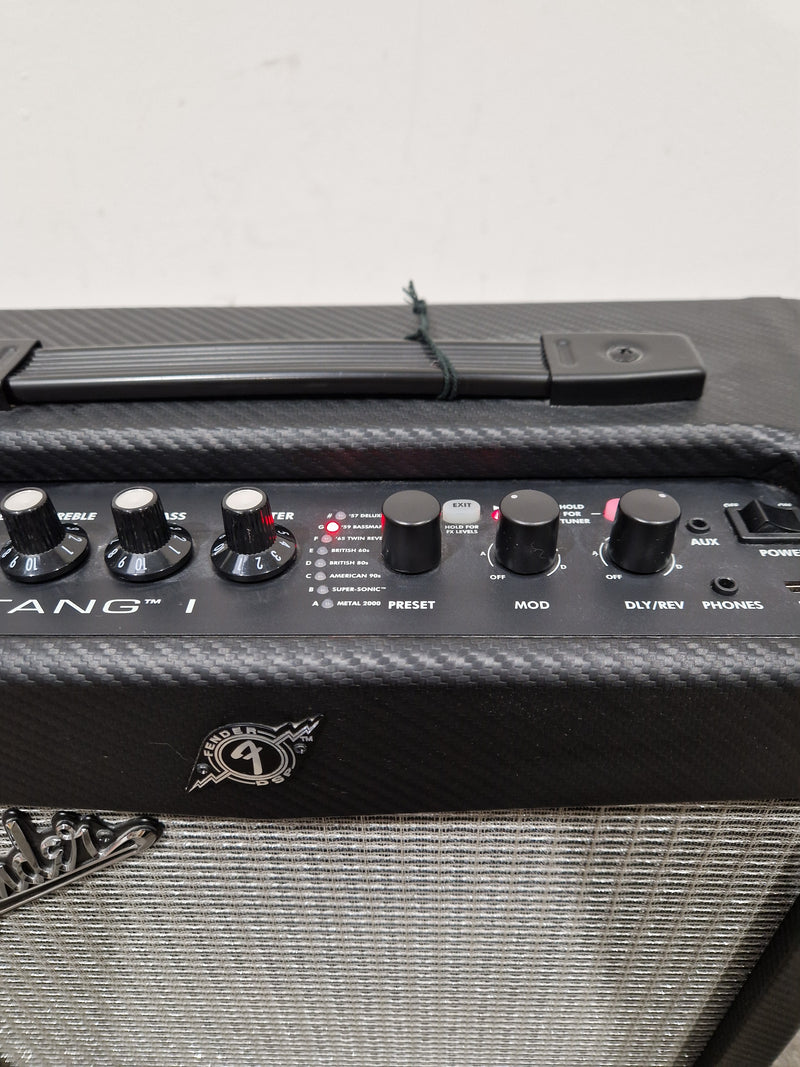 Fender Mustang 1 AMP - Modeling Guitar Amplifier - Excellent w/ Original Box & Power Supply - Image 6