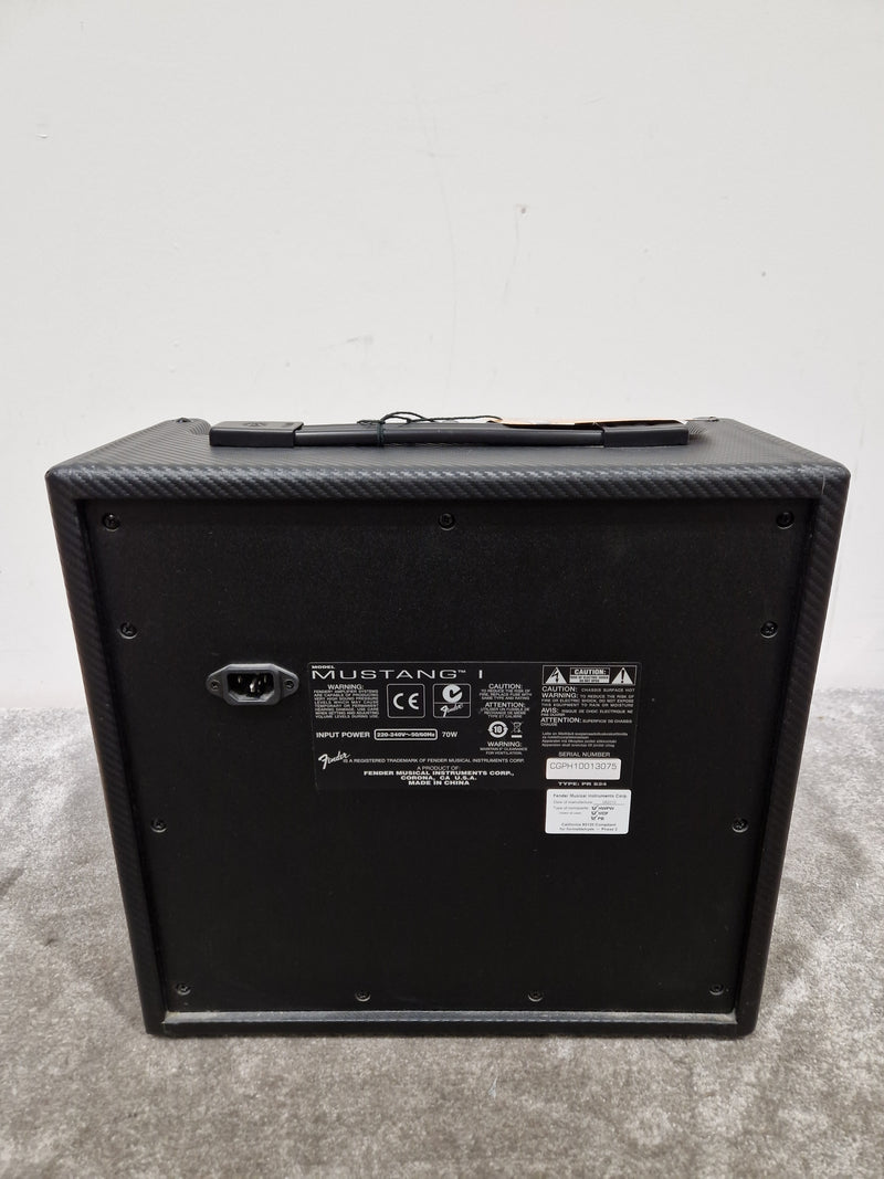 Fender Mustang 1 AMP - Modeling Guitar Amplifier - Excellent w/ Original Box & Power Supply - Image 3