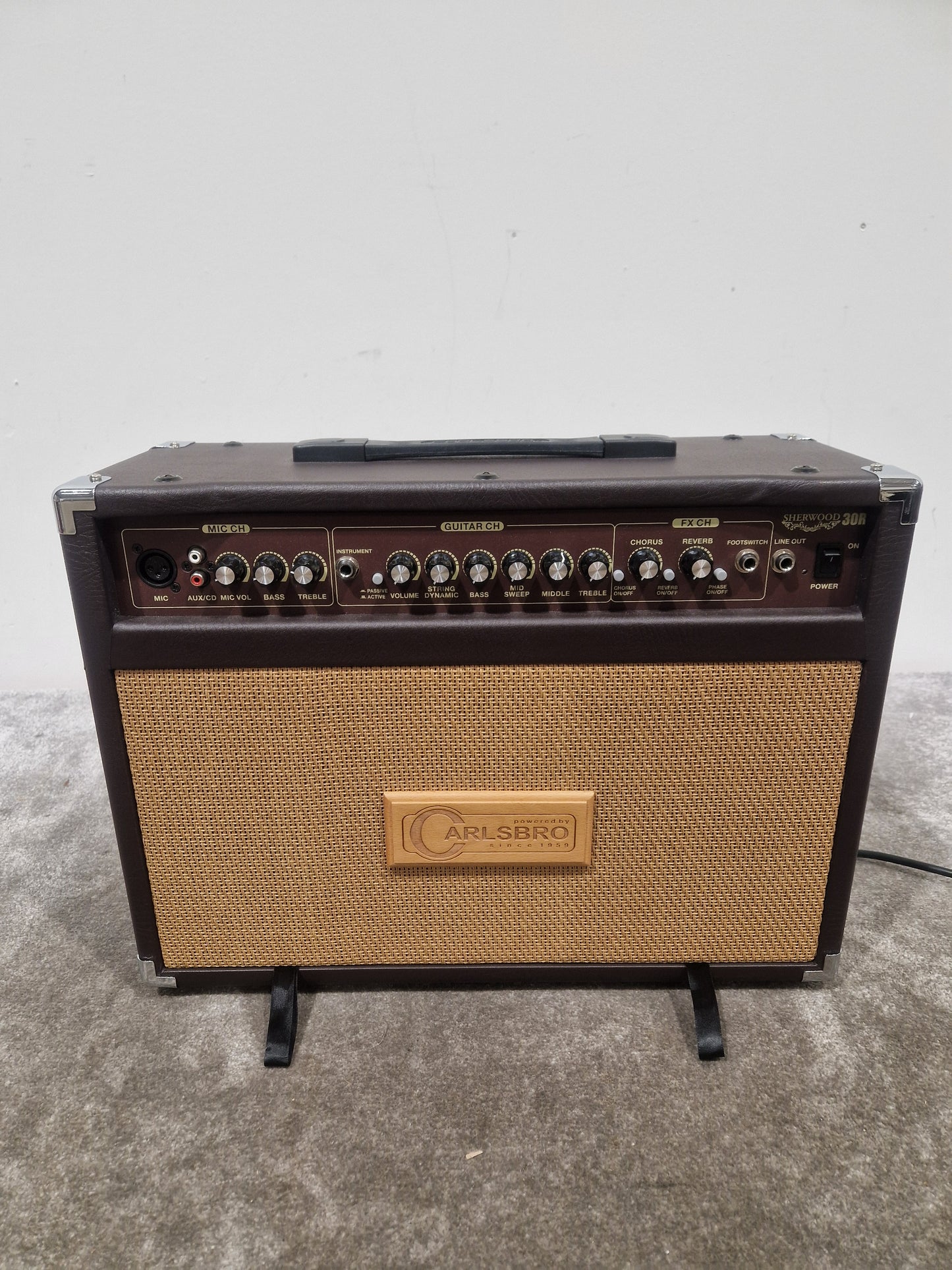 Carlsbro Sherwood 30R - Acoustic Guitar Amp - Very Good w/ Power Supply