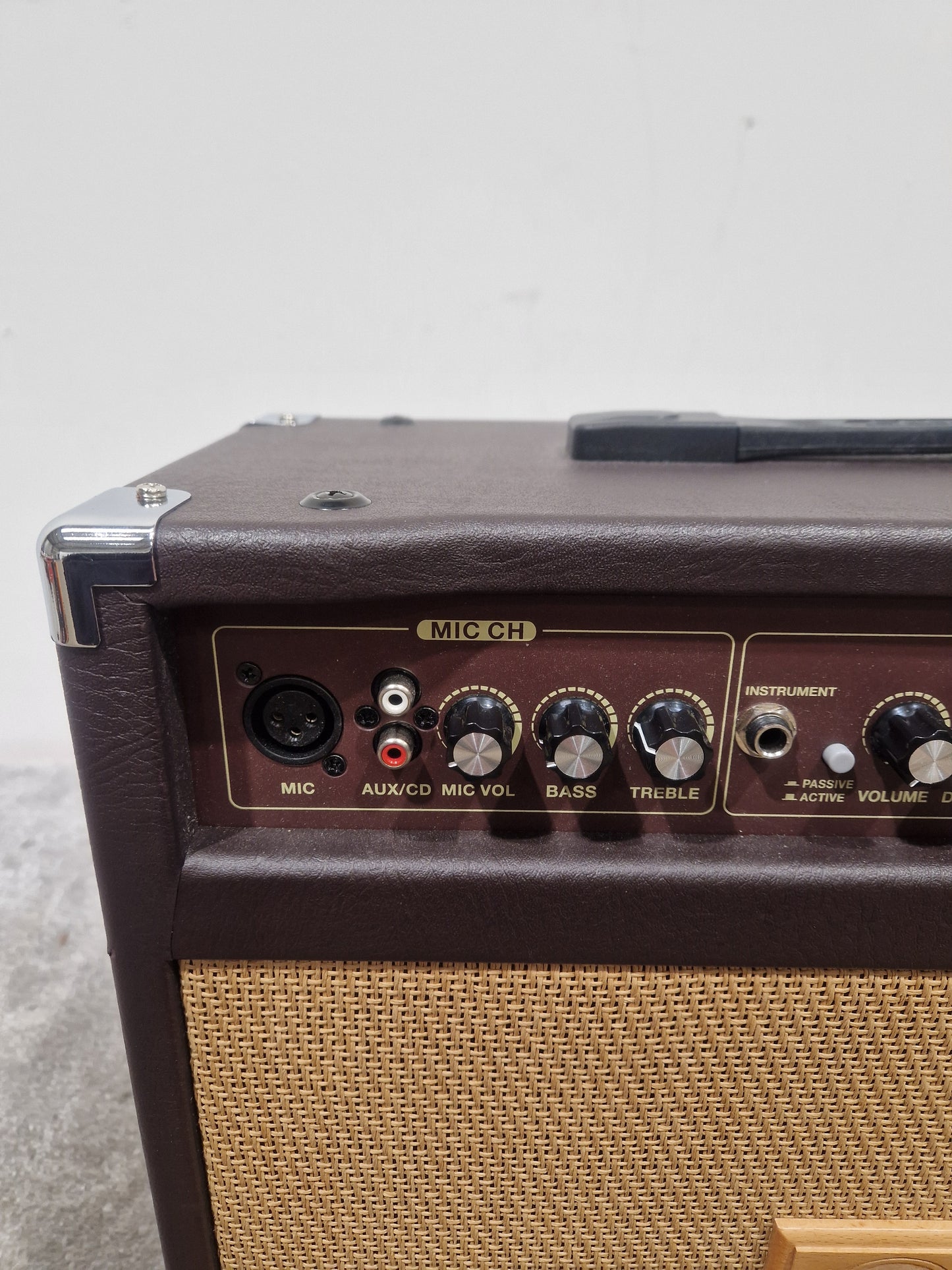 Carlsbro Sherwood 30R - Acoustic Guitar Amp - Very Good w/ Power Supply