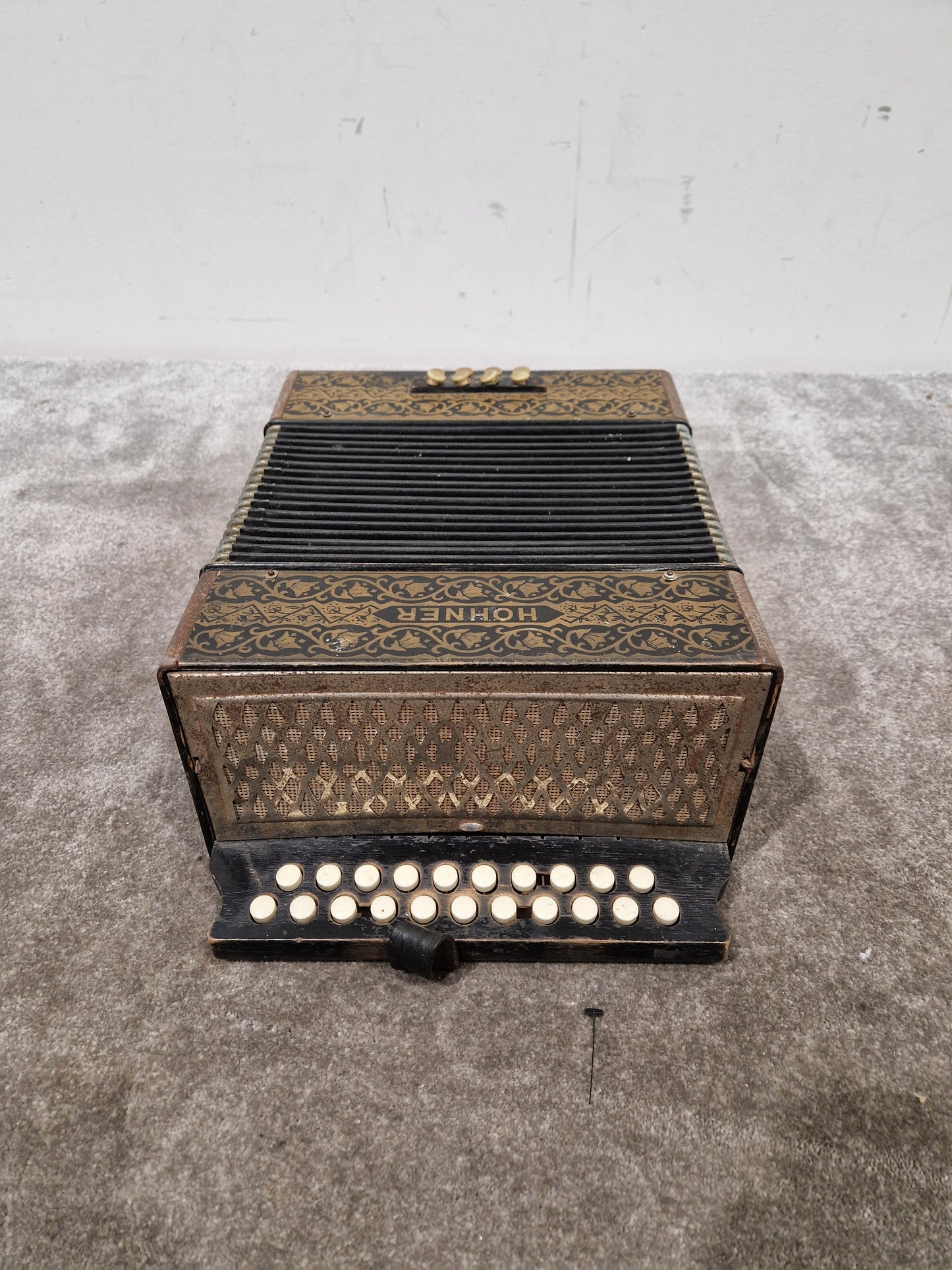 Hohner 2915 - Diatonic Accordion - Good