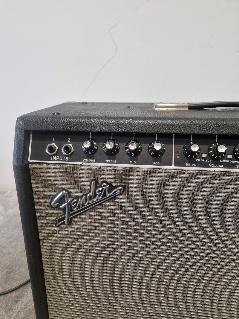 Fender 212R - 100W Solid-State Combo Amp - Good w/ Power Supply & Fender Pedal - Image 10