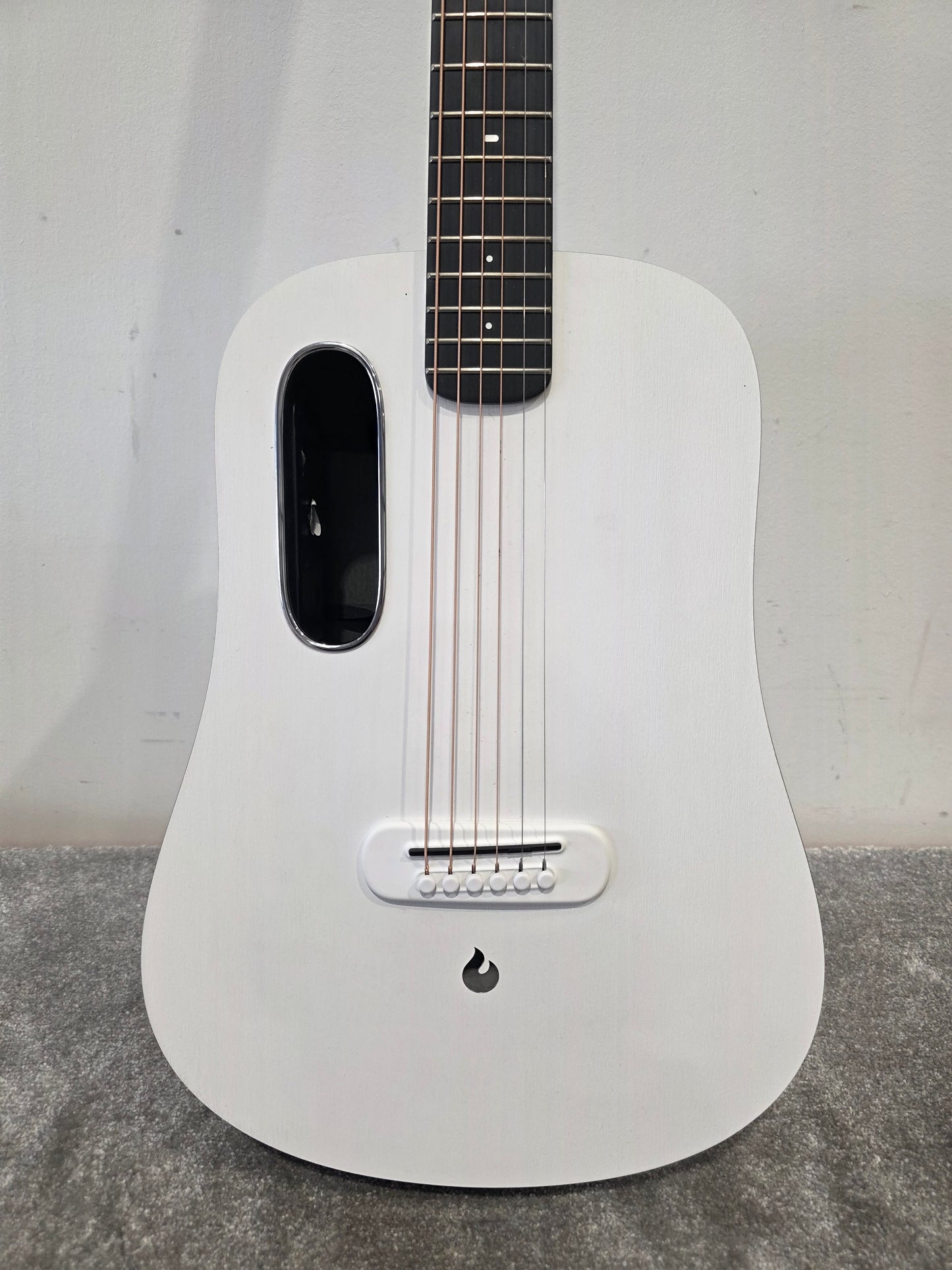 Lava ME 3 - Acoustic Electric Smart Guitar - Excellent