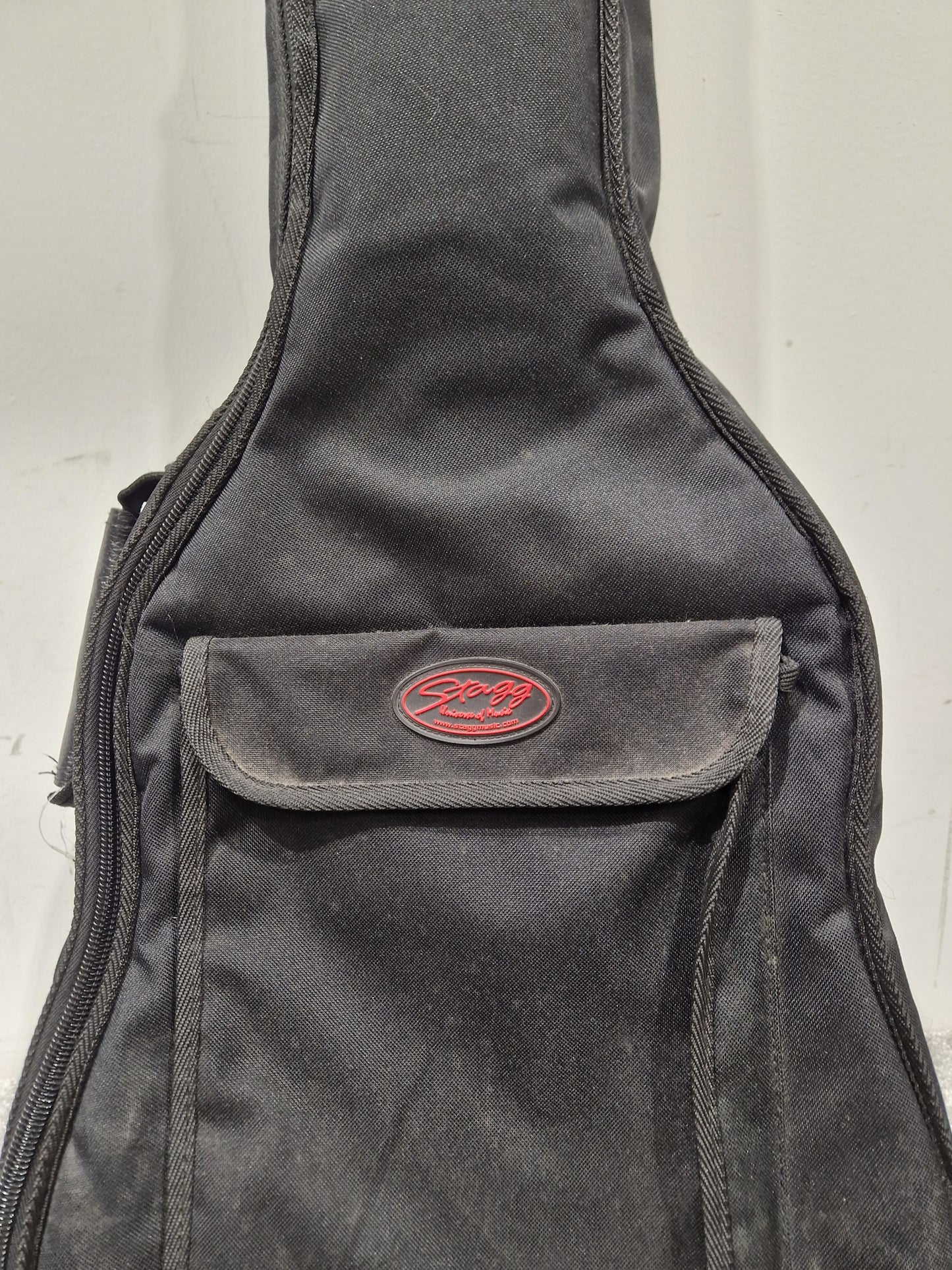 Stagg Guitar Case - Durable Protection - Excellent