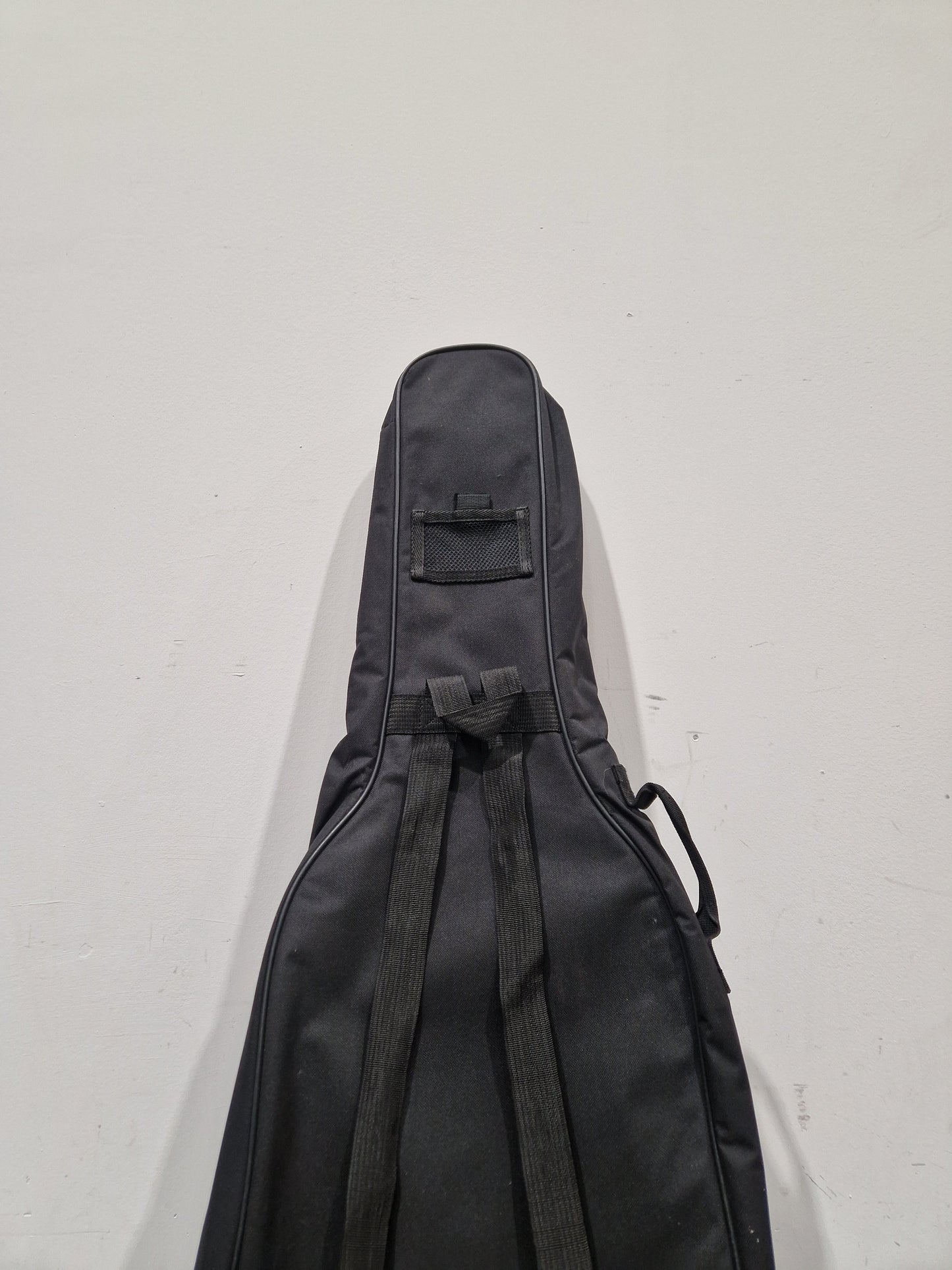 Gewa Guitar Case - Premium Protection Design - Excellent