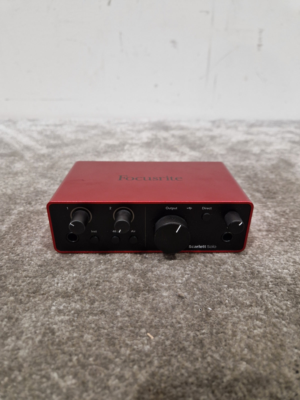 Focusrite Scarlett Solo 4TH Gen - High-Resolution Audio Interface - Excellent w/ Original Box & Power Supply