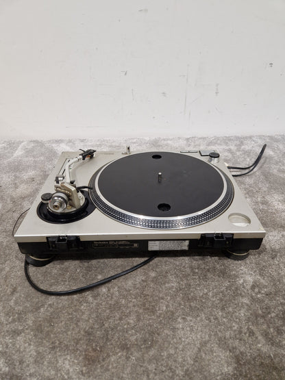 Technics SL-1200 MK2-A - Direct Drive Turntable - Good w/ Power Supply
